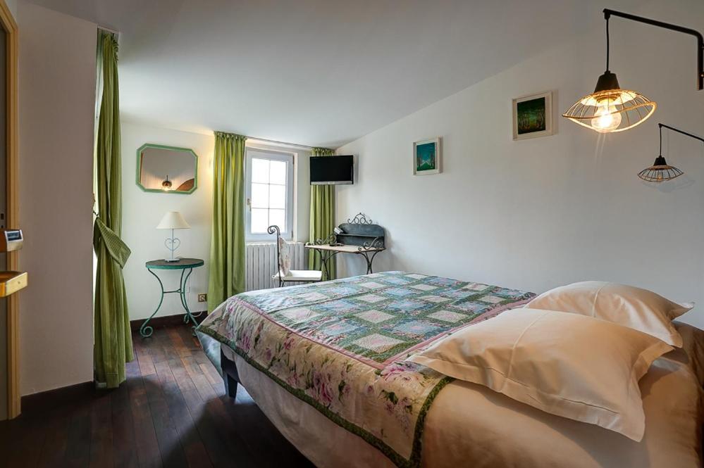 La Chaumiere, Demeure D'Hotes Lauris Экстерьер фото